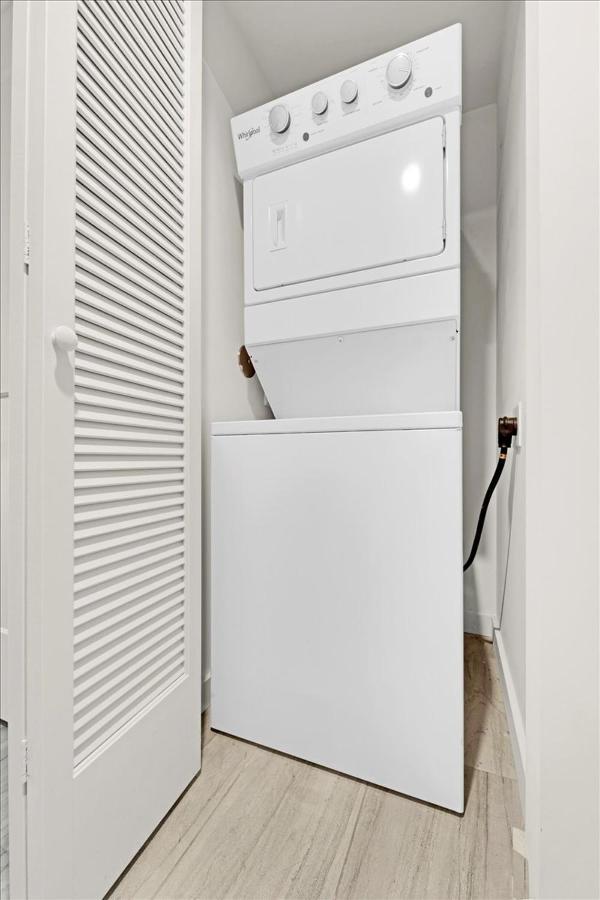 Devereaux Miami Luxury One-Bedroom And Studios Zewnętrze zdjęcie