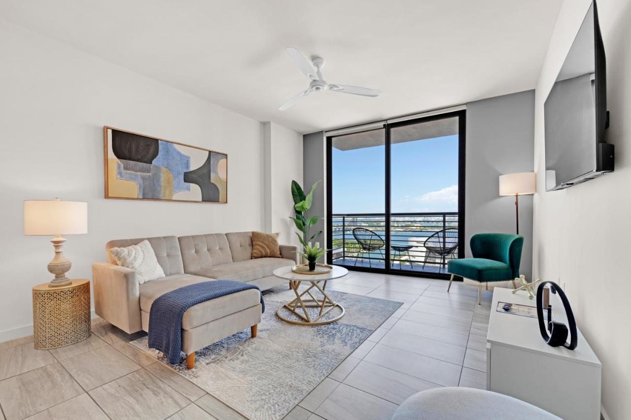 Devereaux Miami Luxury One-Bedroom And Studios Zewnętrze zdjęcie