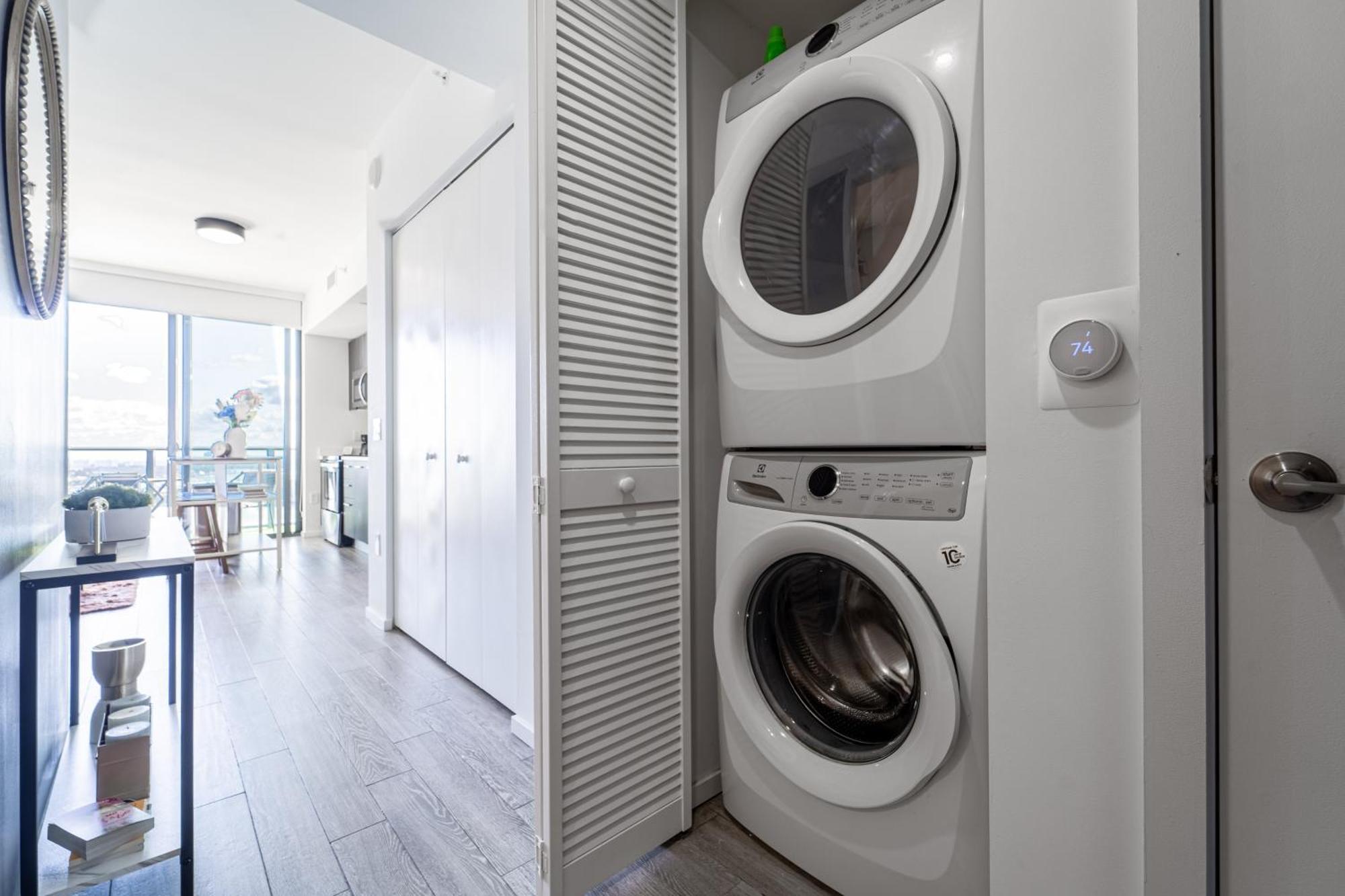 Devereaux Miami Luxury One-Bedroom And Studios Zewnętrze zdjęcie