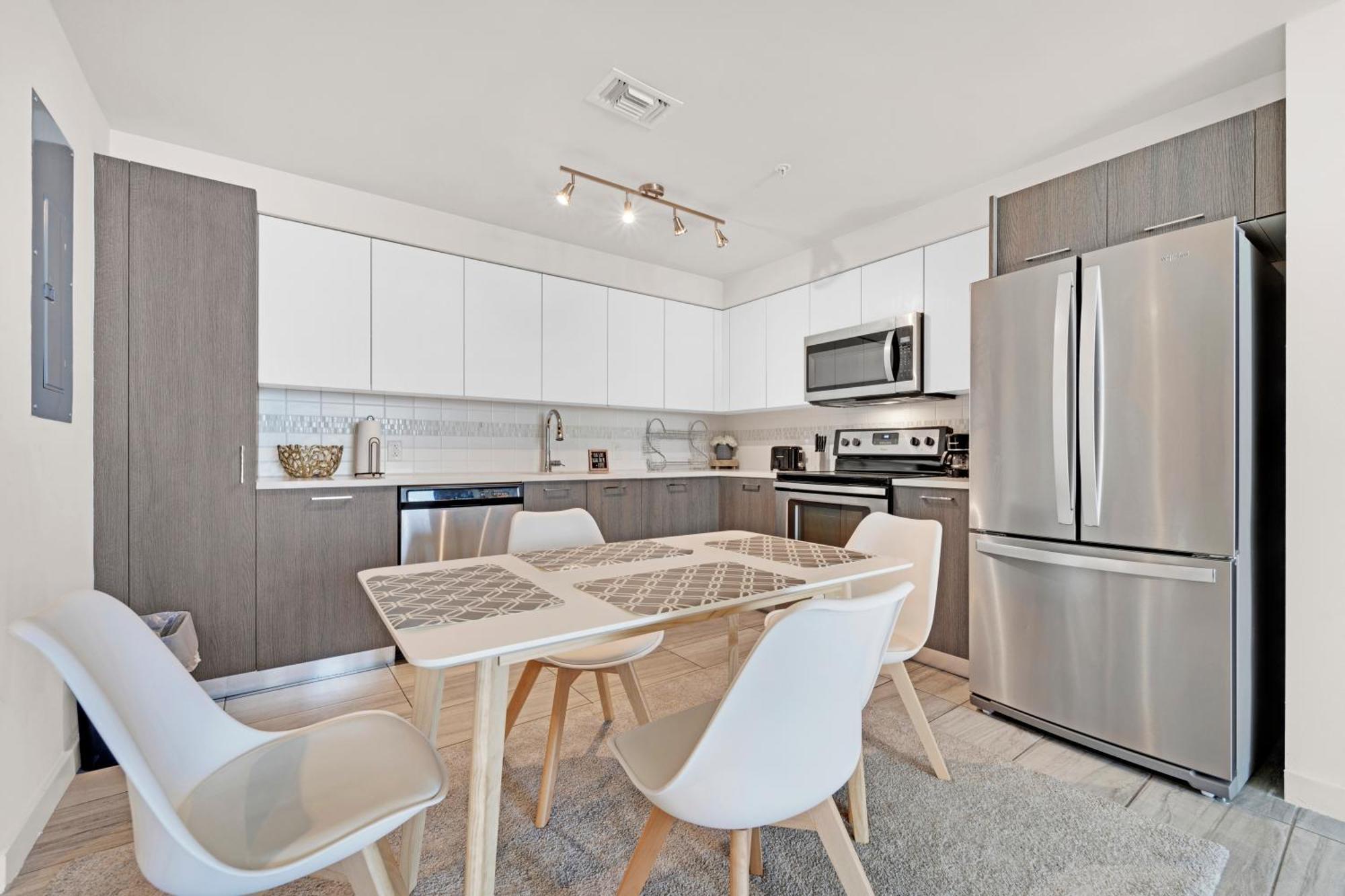 Devereaux Miami Luxury One-Bedroom And Studios Zewnętrze zdjęcie